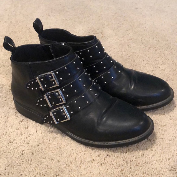 Black buckle ankle biker booties - Picture 1 of 6